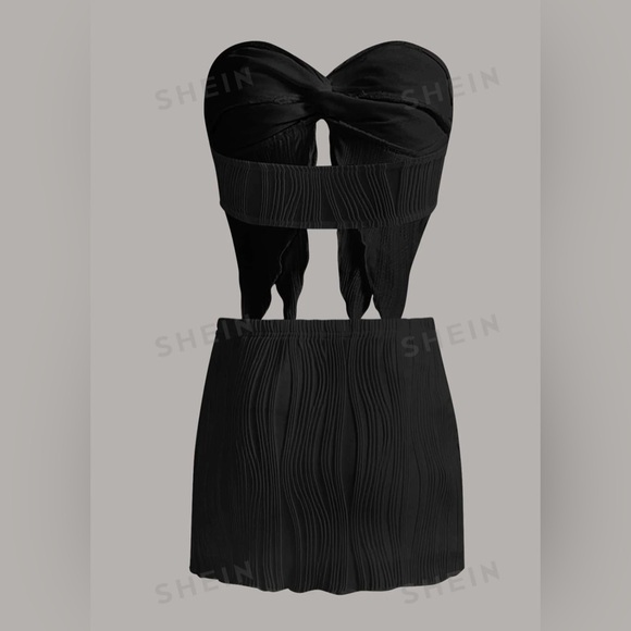SHEIN ICON BODYCON MINI SKIRT IN BLACK *SKIRT ONLY* SIZE S TEXTURE KNIT FABRIC - Picture 2 of 8